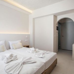 Sejur Nikos B&B Hotel vacanta Faliraki