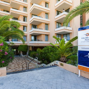 Hotel Globales Nova Apartments cazare Palmanova