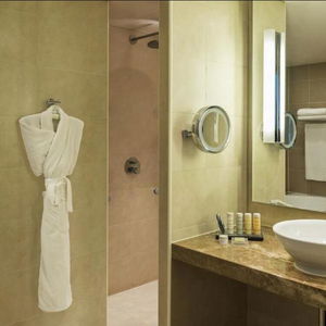 Sejur Radisson Blu Hotel Abu Dhabi Yas Island vacanta Abu Dhabi