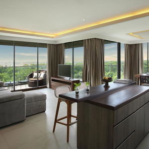 Sejur The Crystal Luxury Bay Resort vacanta Nusa Dua