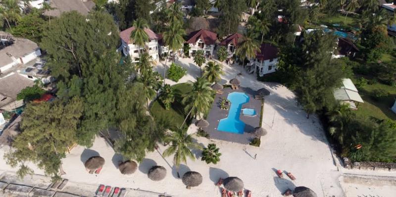 Hotel Smiles Beach Hotel