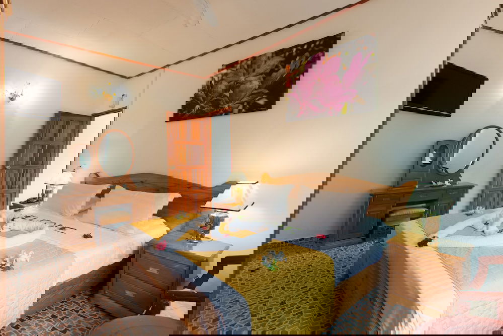 Hotel Chez Marston Hotel And Apartment