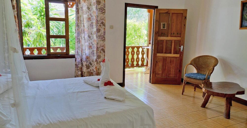 Hotel Bernique Guesthouse