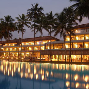 Sejur The Blue Water Hotel vacanta Meda Wadduwa