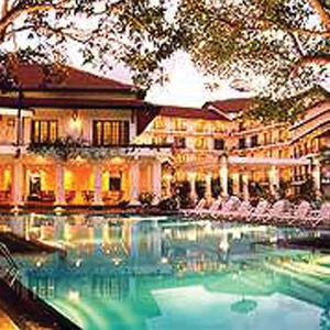 Hotel Mahaweli Reach cazare Kandy