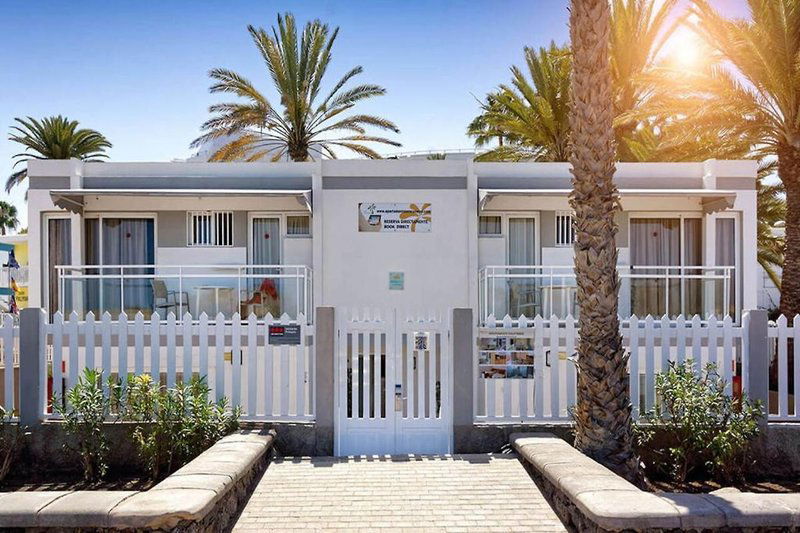 Hotel Apartamentos Los Cocoteros