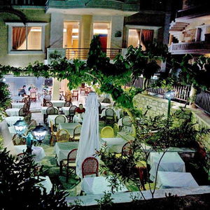 Sejur Jo An Beach Hotel vacanta Adelianos Kampos