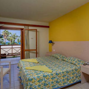 Hotel Dessole Malia Beach cazare Malia