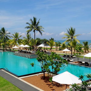Sejur Nh Bentota Ceysands Resort vacanta Aluthgama