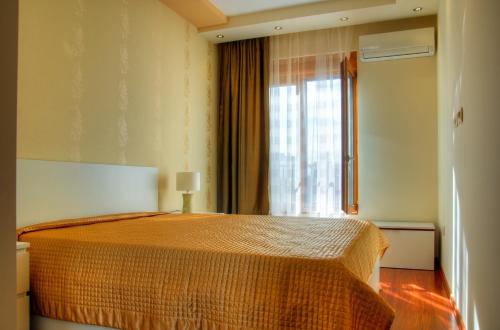 Hotel Apartments Athos