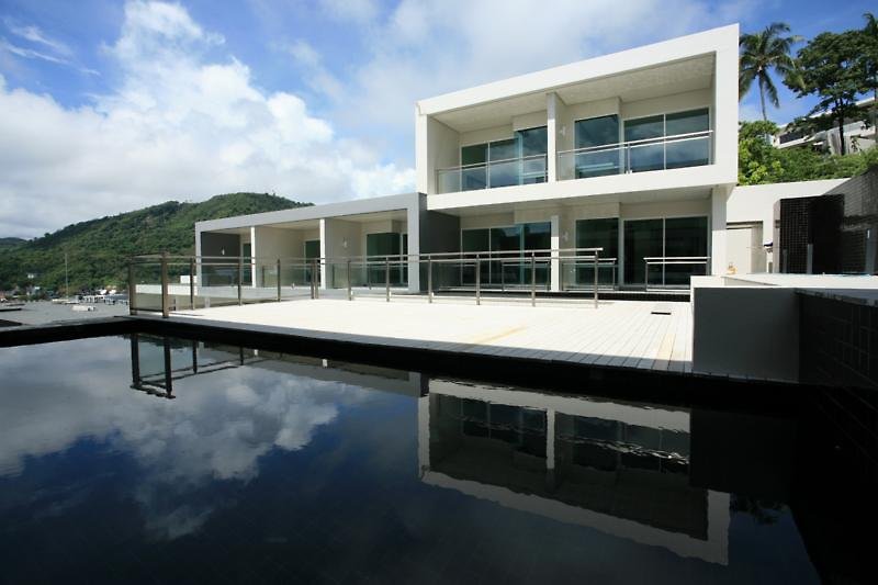 Hotel Sugar Palm Grand Hillside