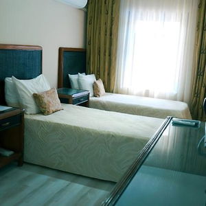 Hotel Lost Town Inn Hotel cazare Muratpasa