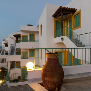 Sejur Aglaia Studios & Apts vacanta Stalis