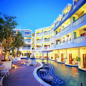 Hotel Andaman Seaview Hotel cazare Karon Beach