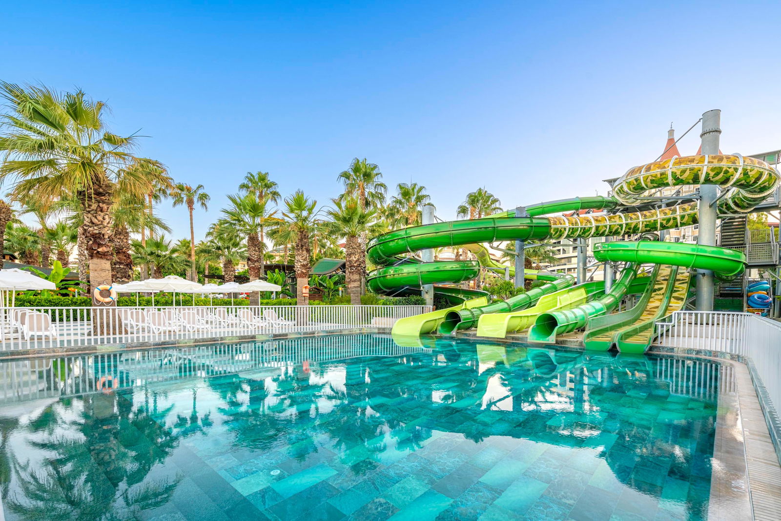 Hotel Kirman Leodikya Resort