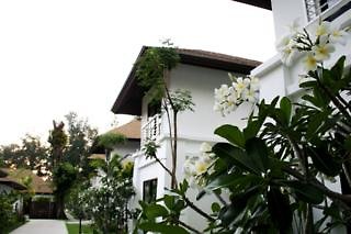 Hotel Nai Yang Beach Resort