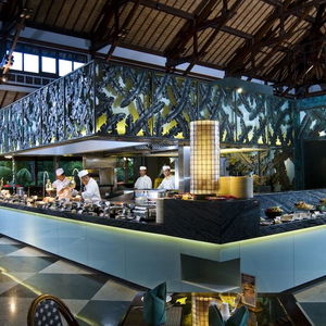 Hotel Padma Resort Legian cazare Bali