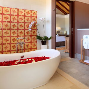 Sejur Sudamala Suites & Villas Sanur vacanta Bali