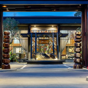 Hotel The Gems Mining Pool Villas Pattaya cazare Pattaya