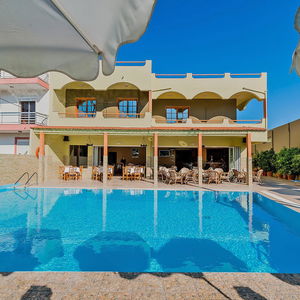 Hotel Esmeralda Hotel cazare Kremasti