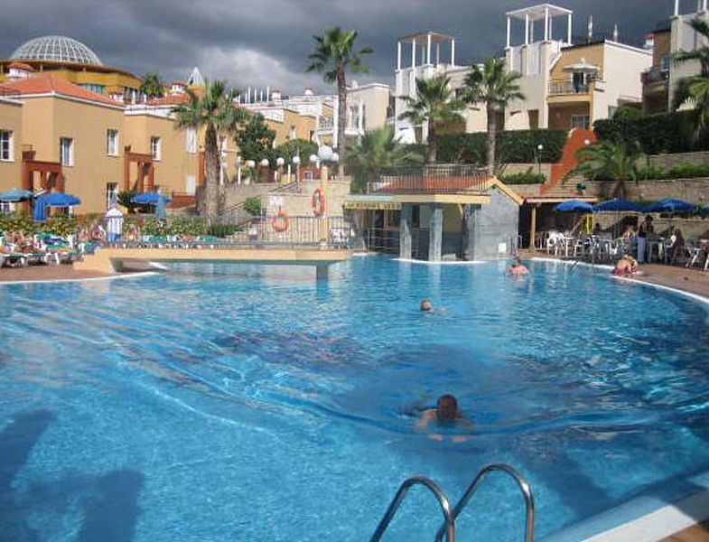 Hotel Los Olivos Beach Resort