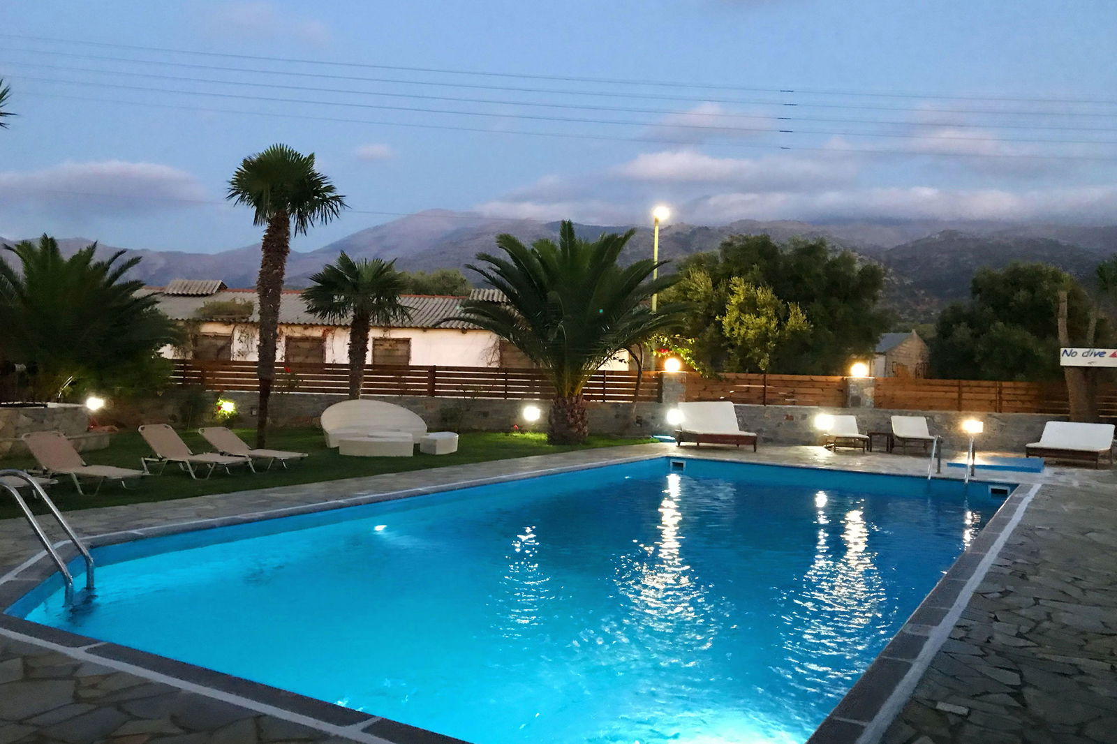 Hotel Marianna Studios