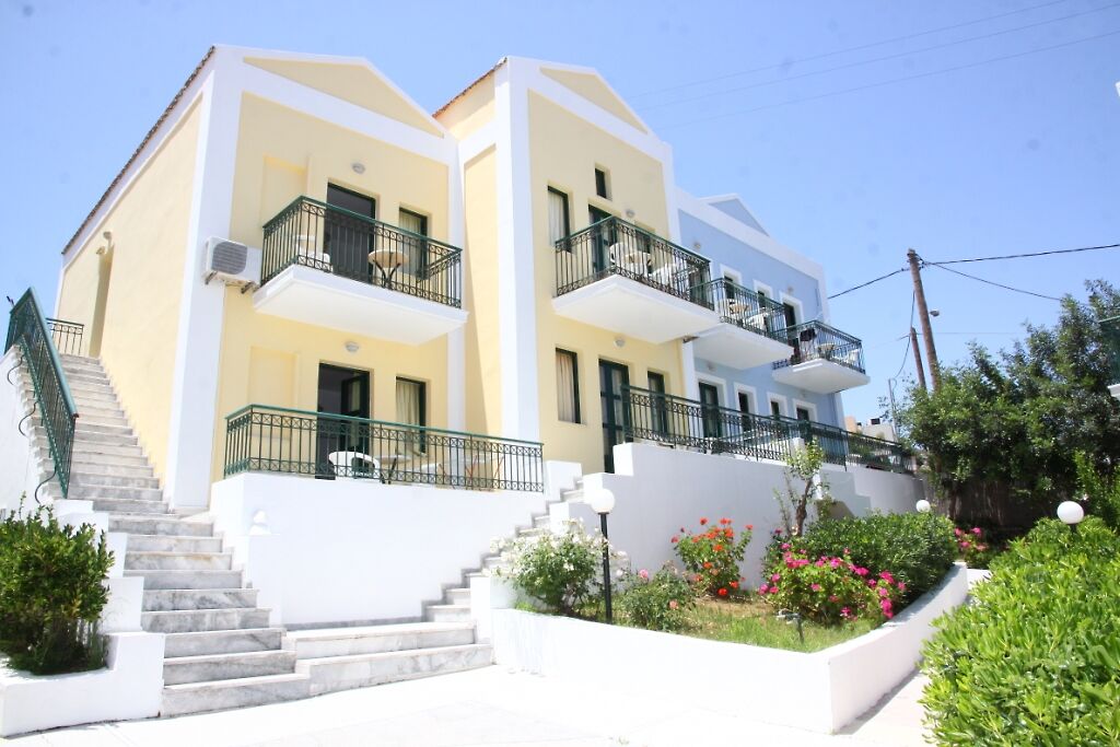 Hotel Camari Garden Hotel Apartments