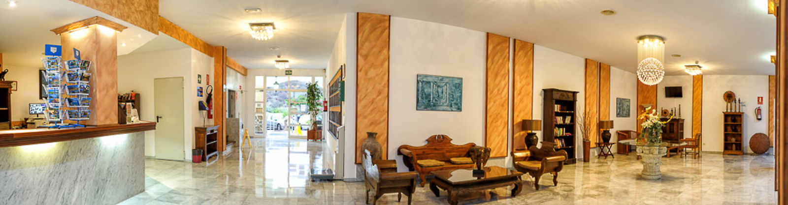 Hotel Apartamentos Marola Portosin