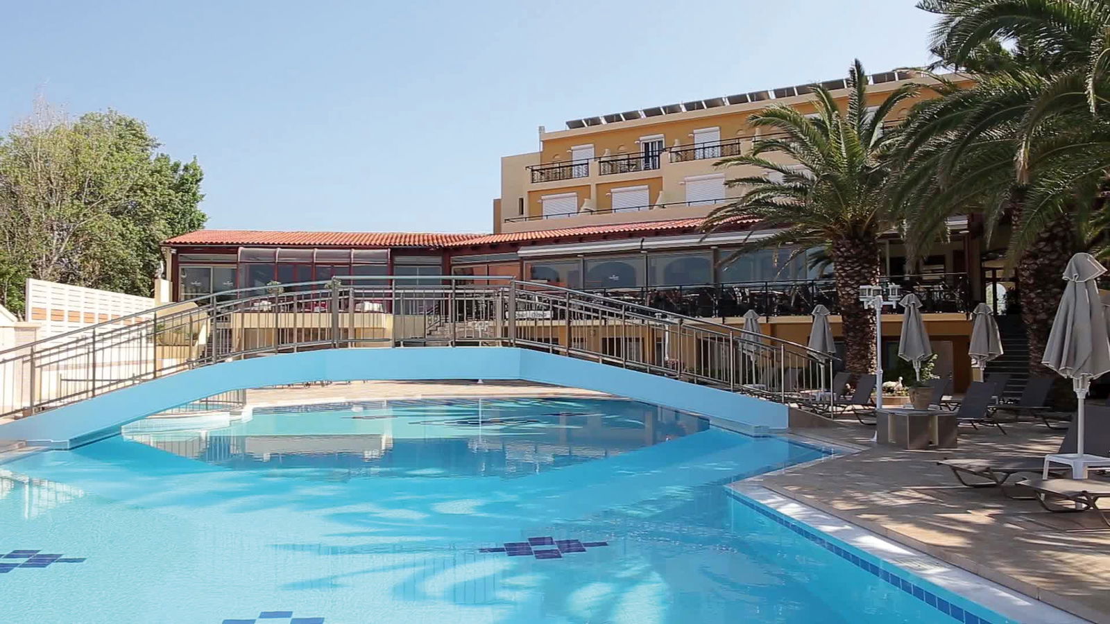 Hotel Vantaris Beach