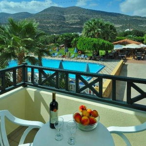 Hotel Paloma Garden cazare Stalis