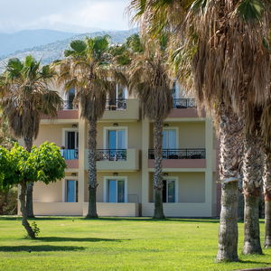 Hotel Aeolos Beach Resort cazare Malia