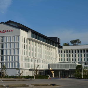 Sejur Ramada Plaza By Wyndham Chao Fah vacanta Phuket