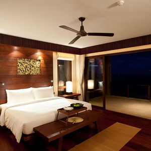 Hotel Paresa Resort cazare Phuket