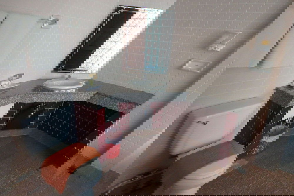 Hotel Karon Cafe Inn