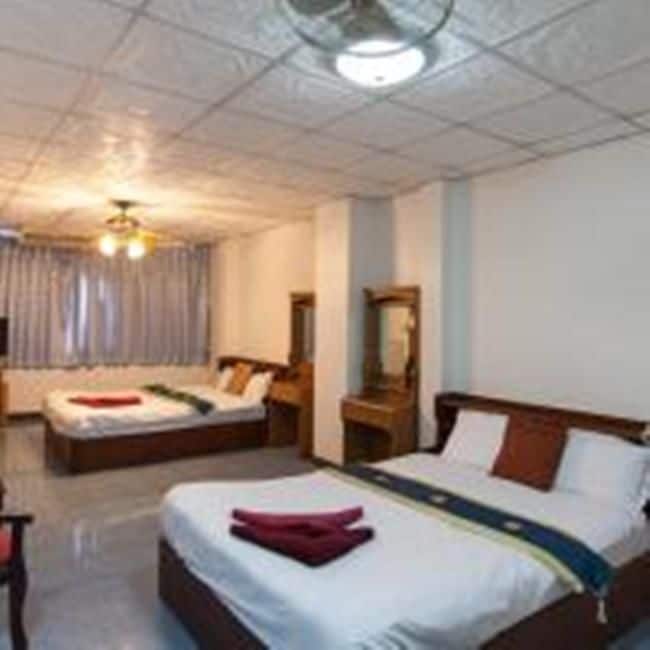 Hotel Encore Walking St Guesthouse