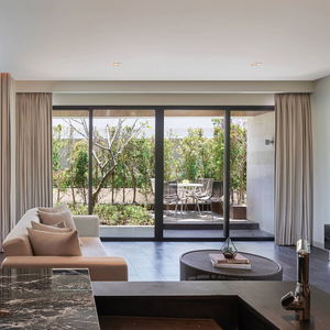 Hotel Renaissance Bali Uluwatu Resort & Spa cazare Bali