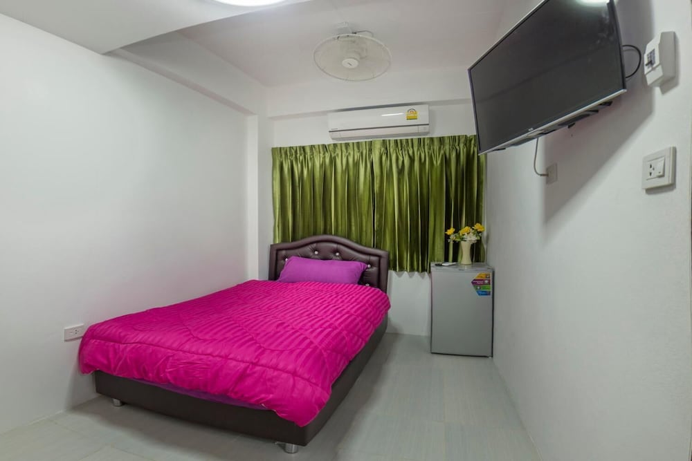 Hotel Kontiki Guesthouse