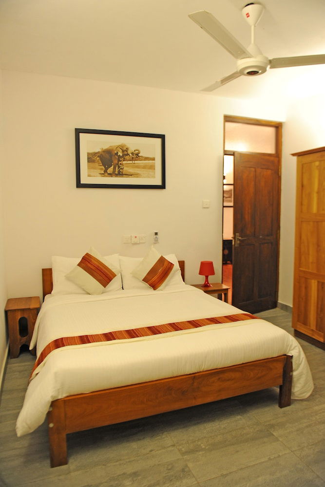 Hotel The Villa In Lavinia