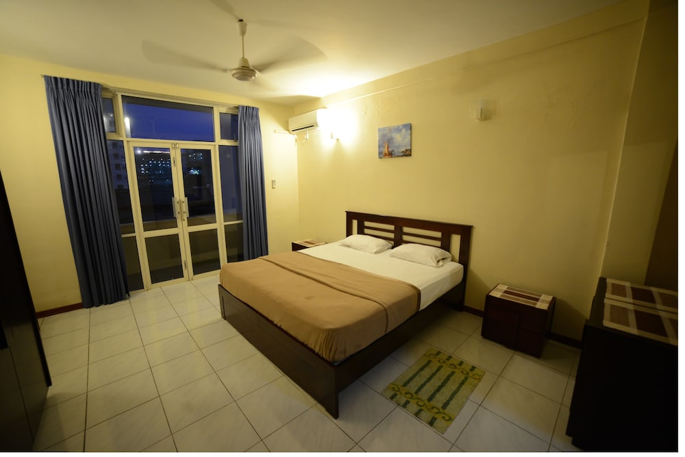 Hotel Palmyrah Residencies