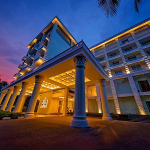 Sejur The Golden Crown Hotel vacanta Kandy