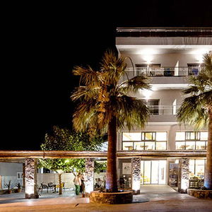 Sejur Pollis vacanta Khersonisos