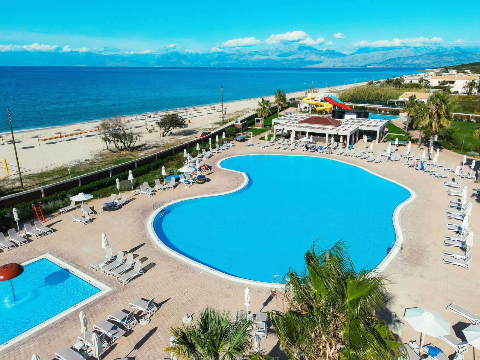 Hotel Almyros Beach Resort & Spa