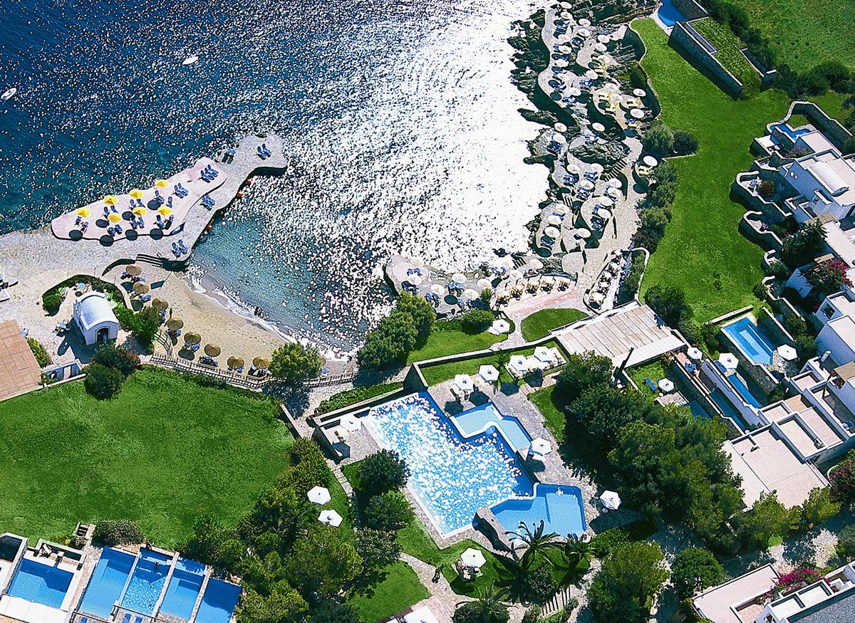 Hotel St. Nicolas Bay Resort Hotel & Villas