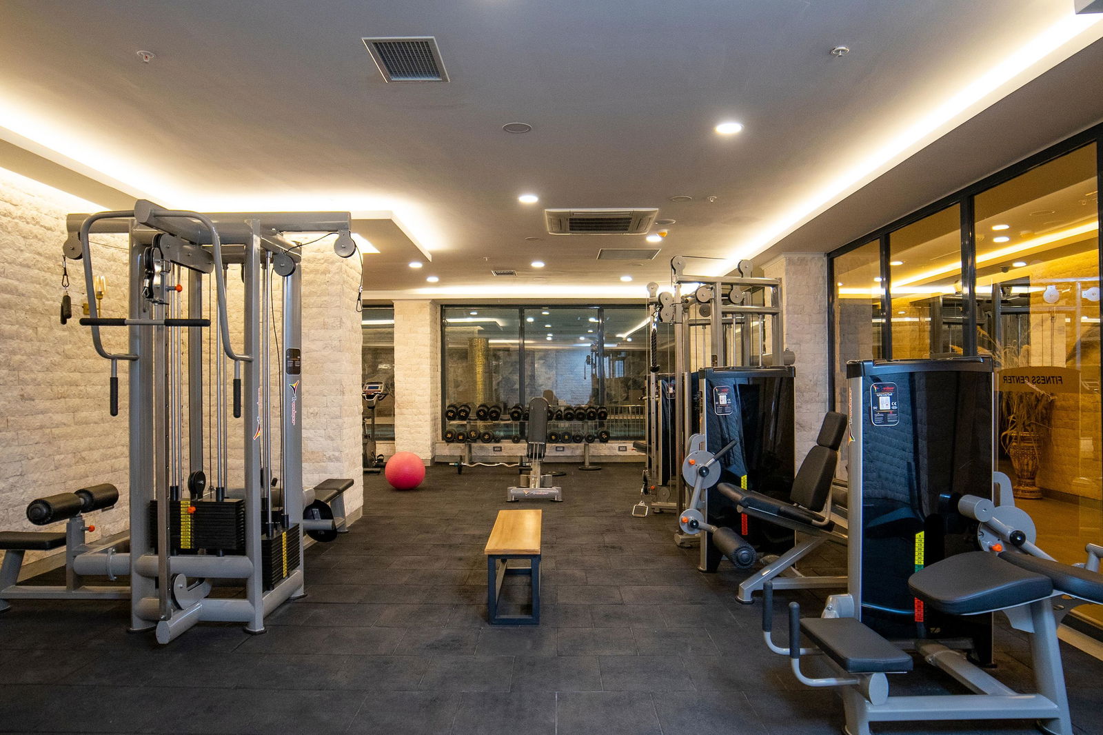 Hotel City Point Beach & Spa Hotel