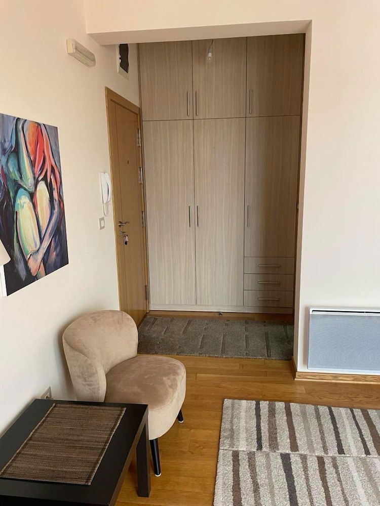 Hotel Couple Studio Pg