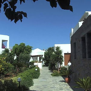 Hotel Maritimo Beach Hotel cazare Sissi