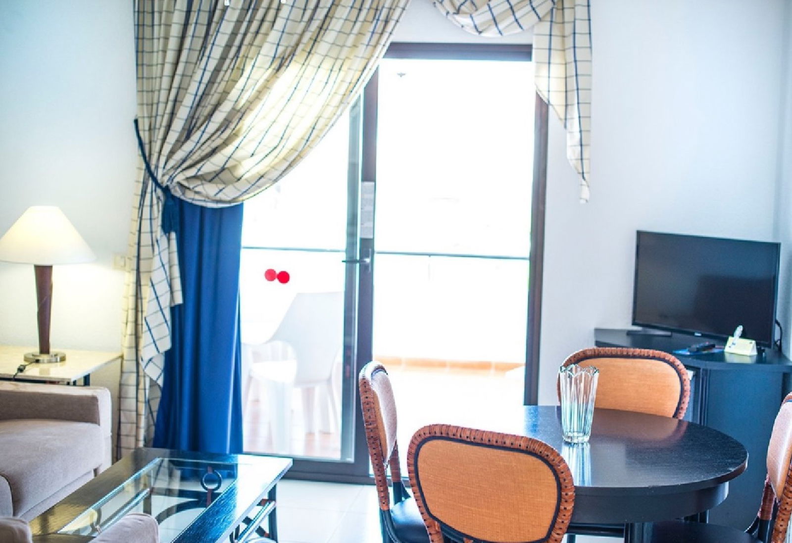 Hotel Beverly Hills Heights