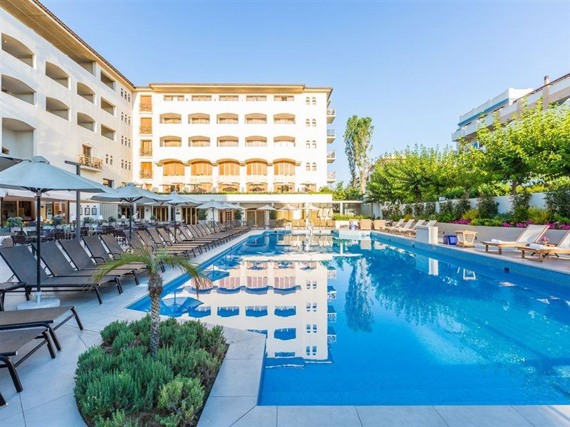 Hotel Theartemis Palace