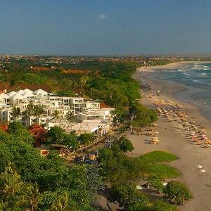 Sejur Furamaxclusive Ocean Beach, Seminyak vacanta Legian