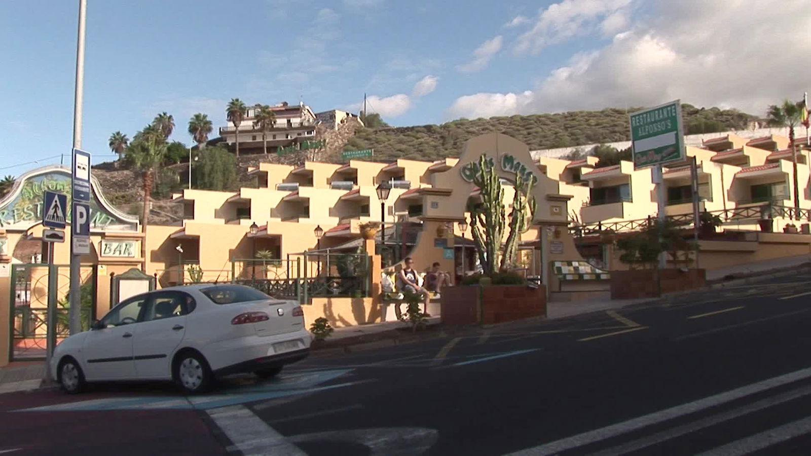 Hotel Ohasis Boutique Suites